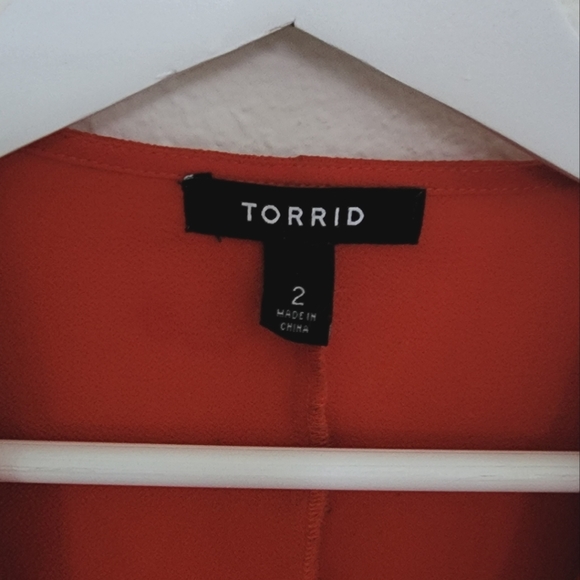 Torrid, Size 2, Red Crepe Drape Front Blazer - Picture 4 of 8
